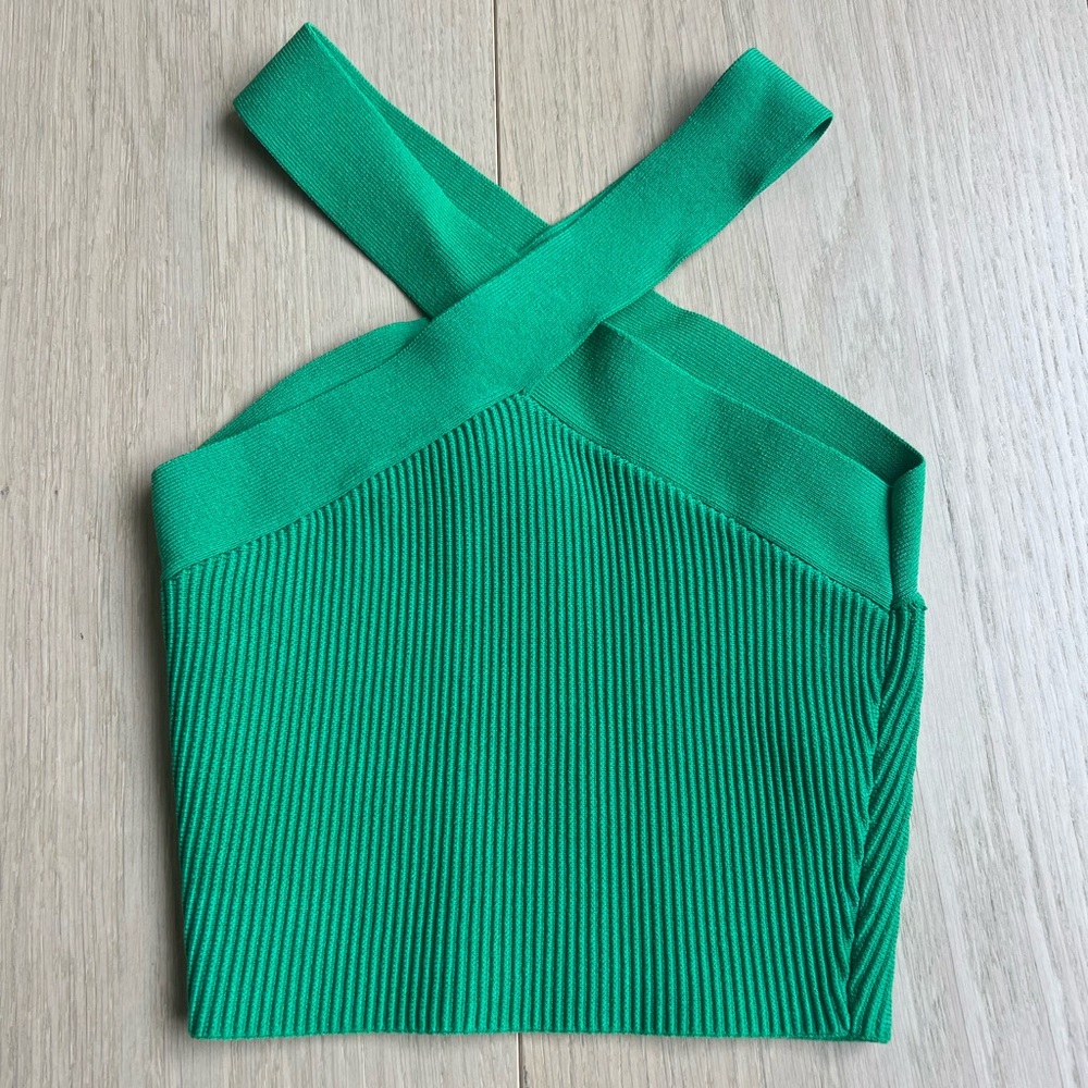 Aritzia Ribbed Cropped Halter Top